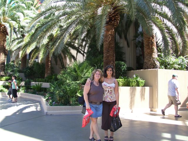 Nancy & Melinda on the Streets of Vegas